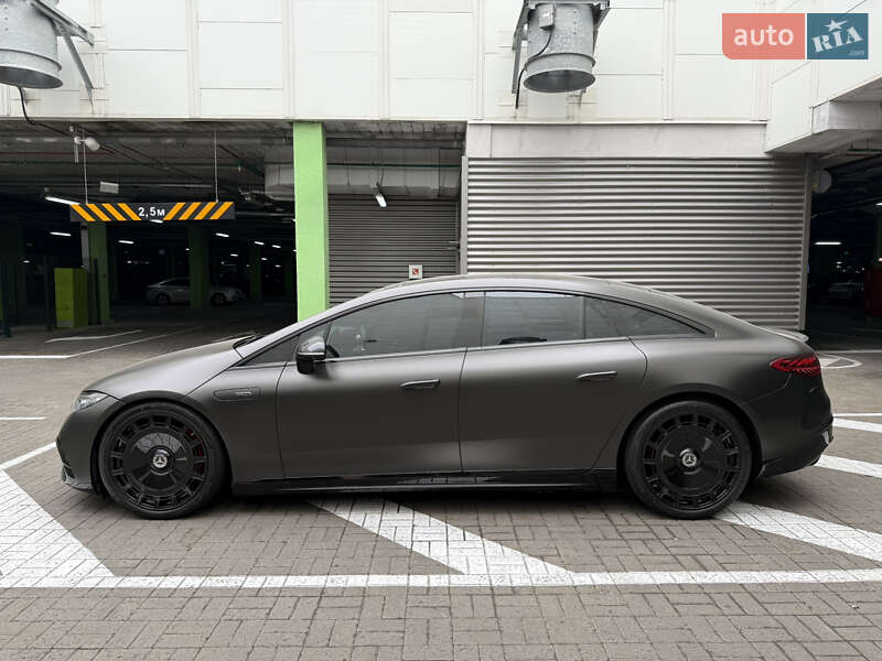 Седан Mercedes-Benz EQS 2022 в Киеве