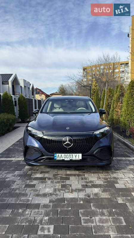 Седан Mercedes-Benz EQS 2023 в Ужгороде