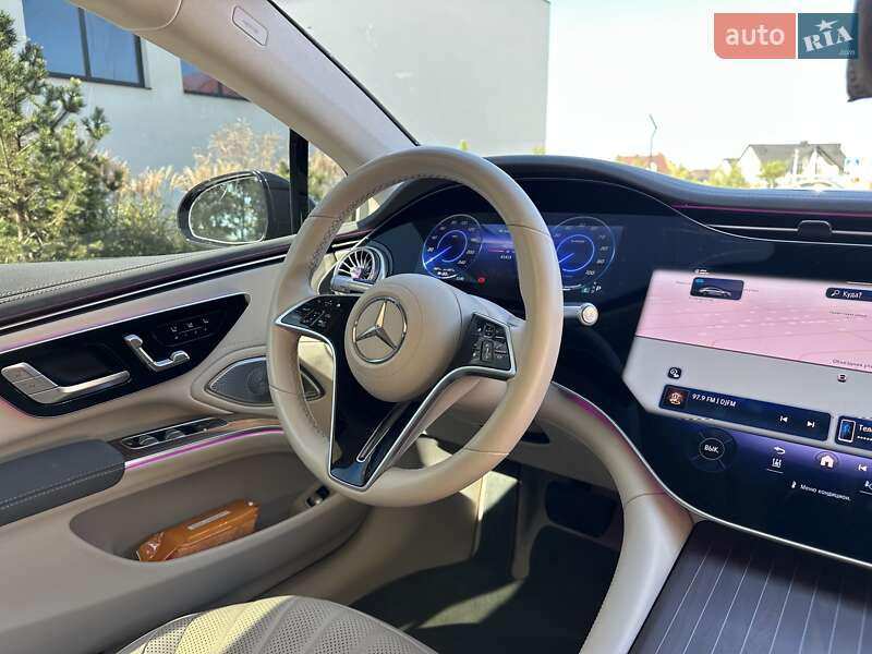 Седан Mercedes-Benz EQS 2022 в Луцке