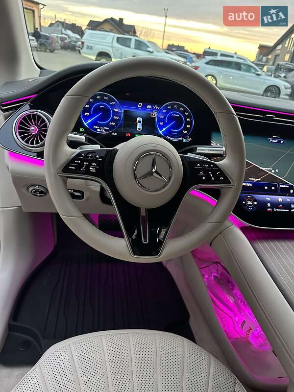 Седан Mercedes-Benz EQS 2022 в Луцке