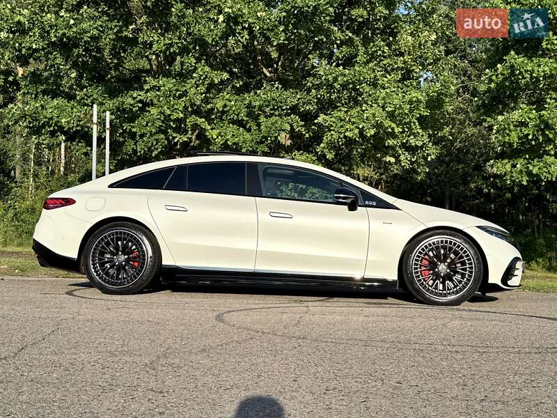 Седан Mercedes-Benz EQS 2023 в Киеве