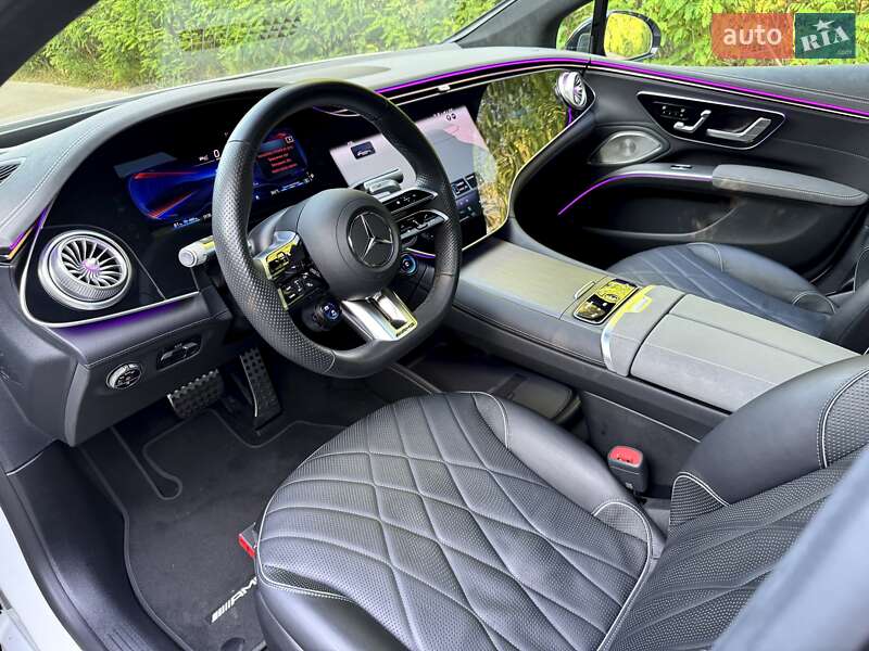 Седан Mercedes-Benz EQS 2023 в Киеве
