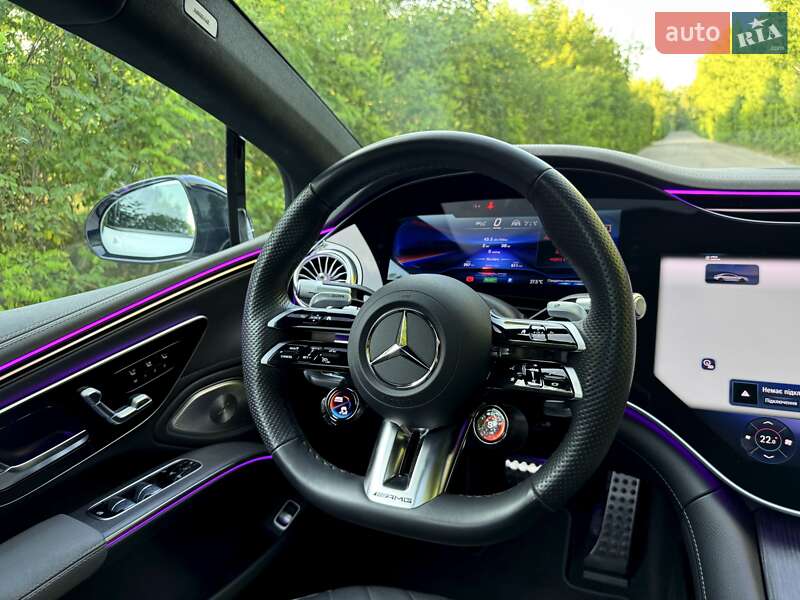 Седан Mercedes-Benz EQS 2023 в Киеве