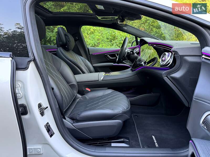 Седан Mercedes-Benz EQS 2023 в Киеве