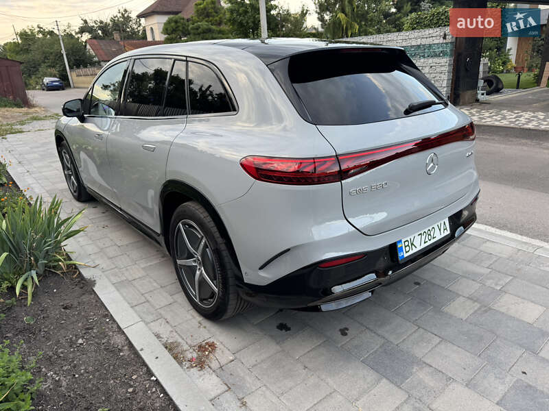 Седан Mercedes-Benz EQS 2023 в Ровно