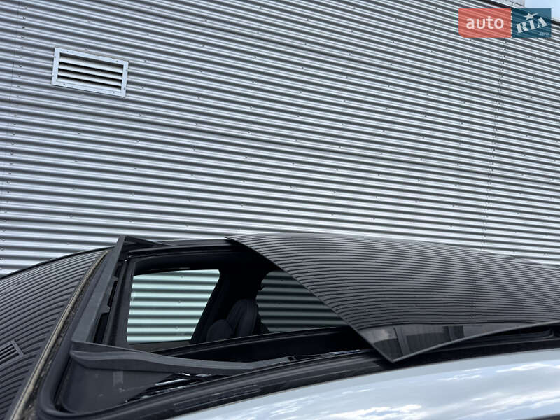 Седан Mercedes-Benz EQS 2023 в Ровно