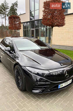 Седан Mercedes-Benz EQS 2022 в Киеве