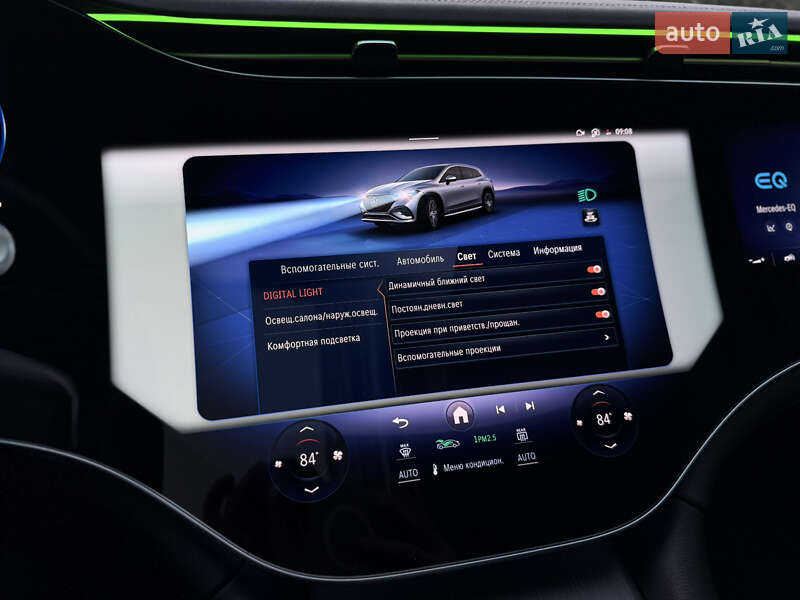 Седан Mercedes-Benz EQS 2023 в Львові