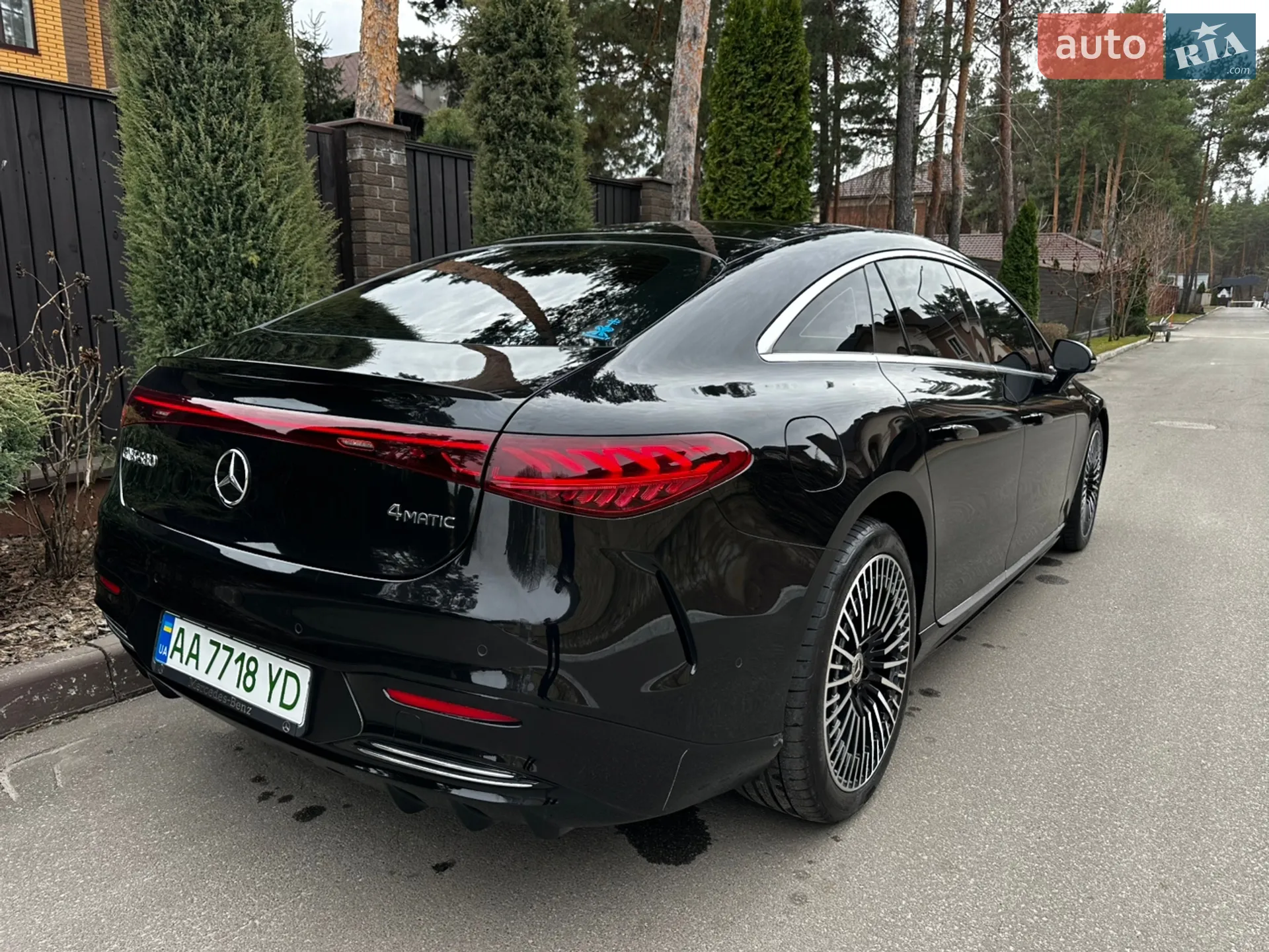 2021 Mercedes-Benz EQS - мініатюра 8