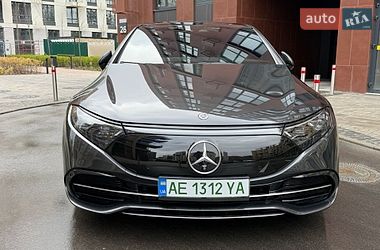 Седан Mercedes-Benz EQS 2022 в Киеве