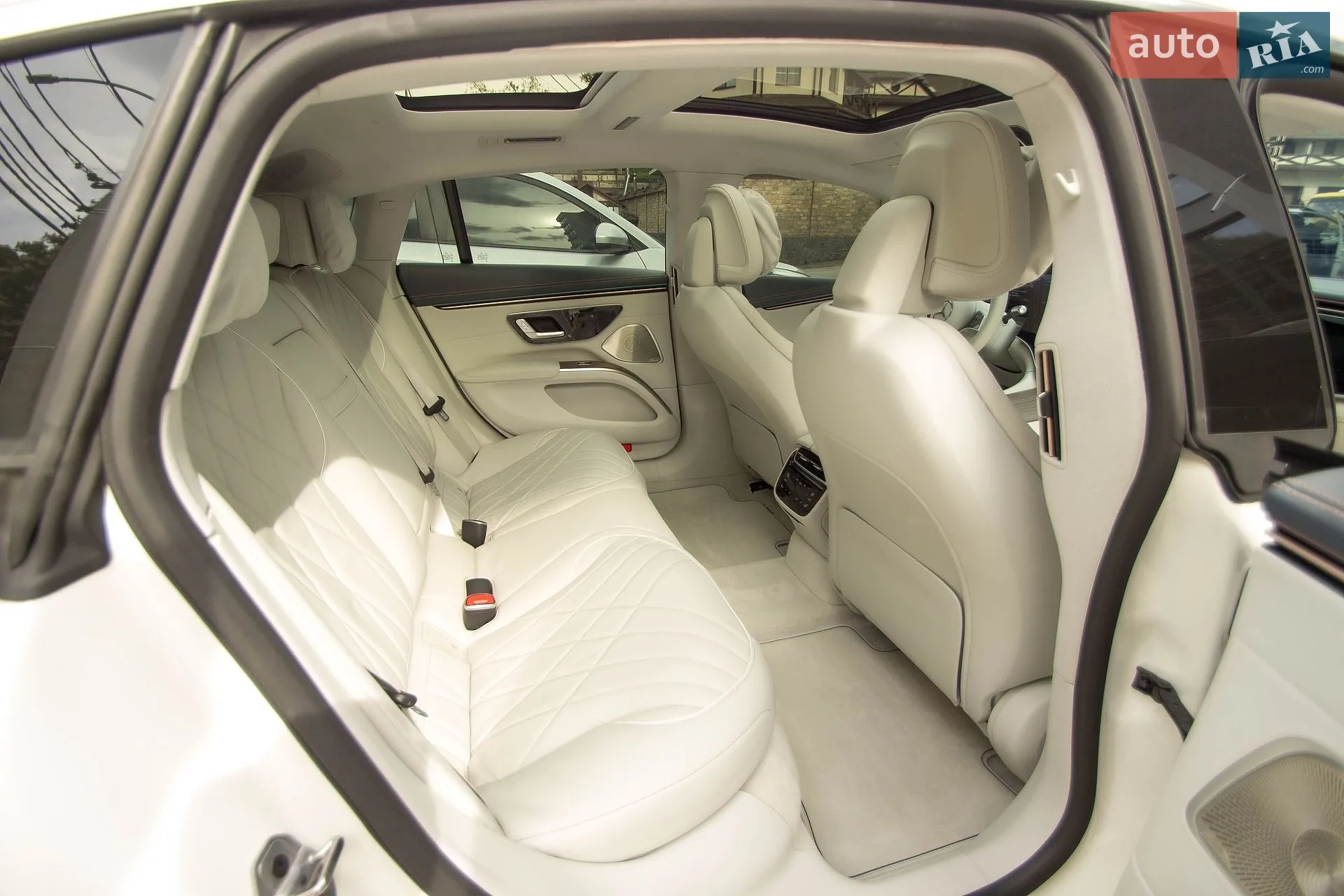 Mercedes-Benz EQS 2022 VIN W1KCG4EB7PA023683 фото оголошення 17 з 66