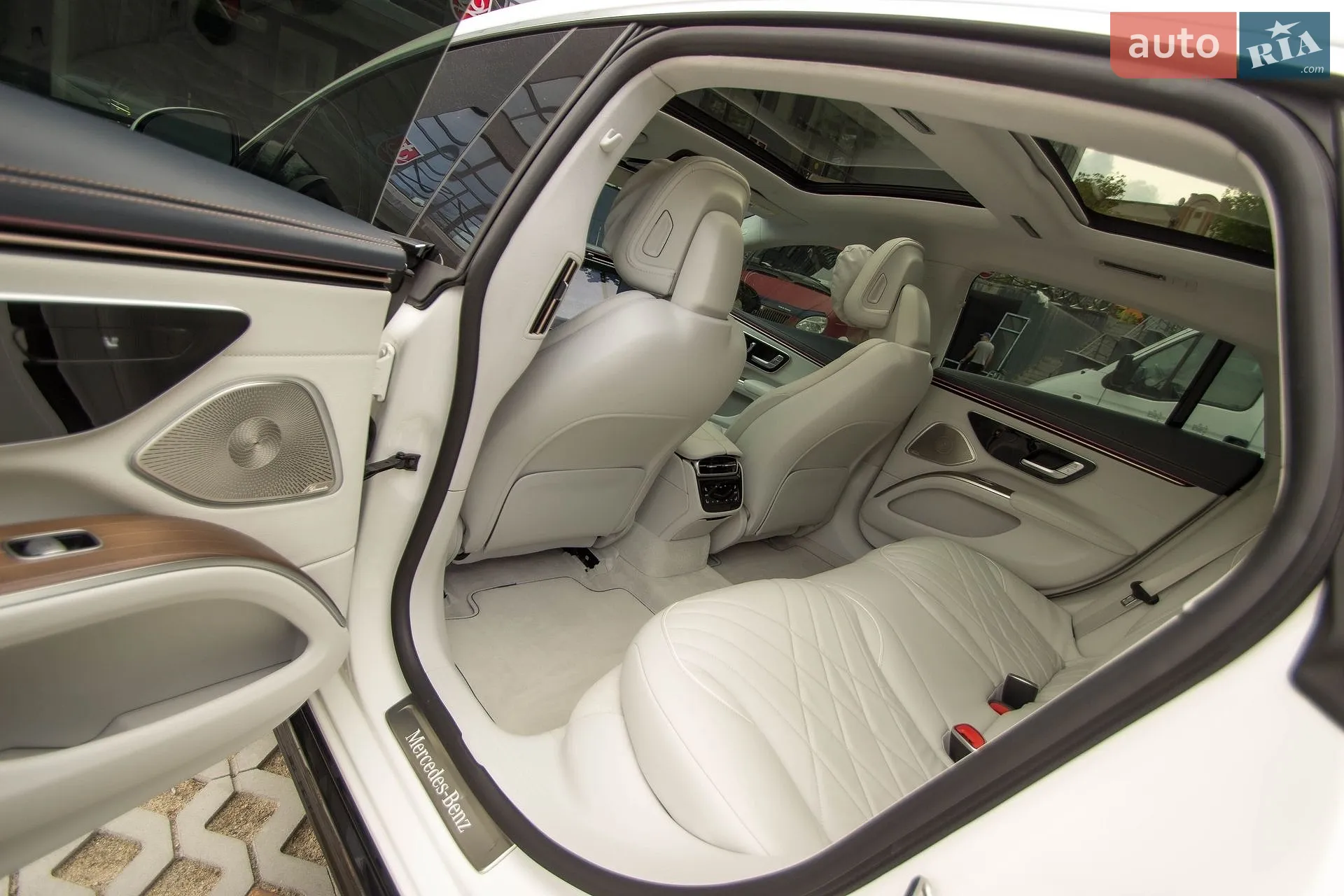 Mercedes-Benz EQS 2022 VIN W1KCG4EB7PA023683 фото оголошення 35 з 66