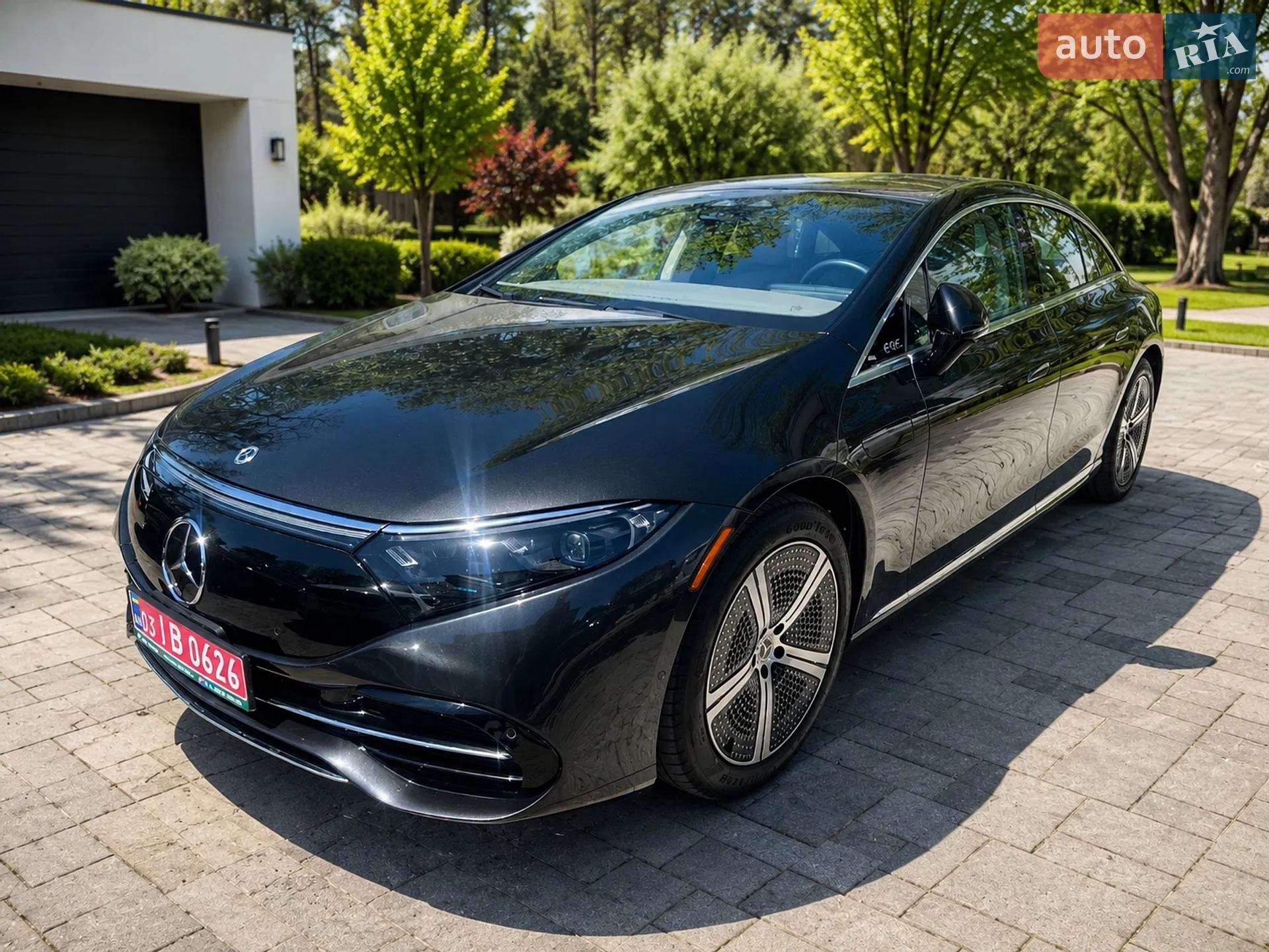 2023 Mercedes-Benz EQS - фото 1