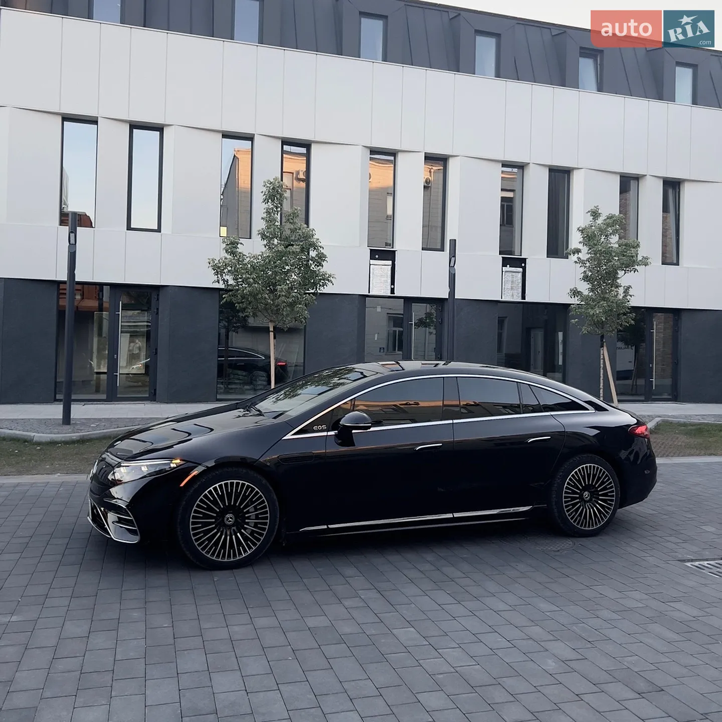 2021 Mercedes-Benz EQS - мініатюра 5