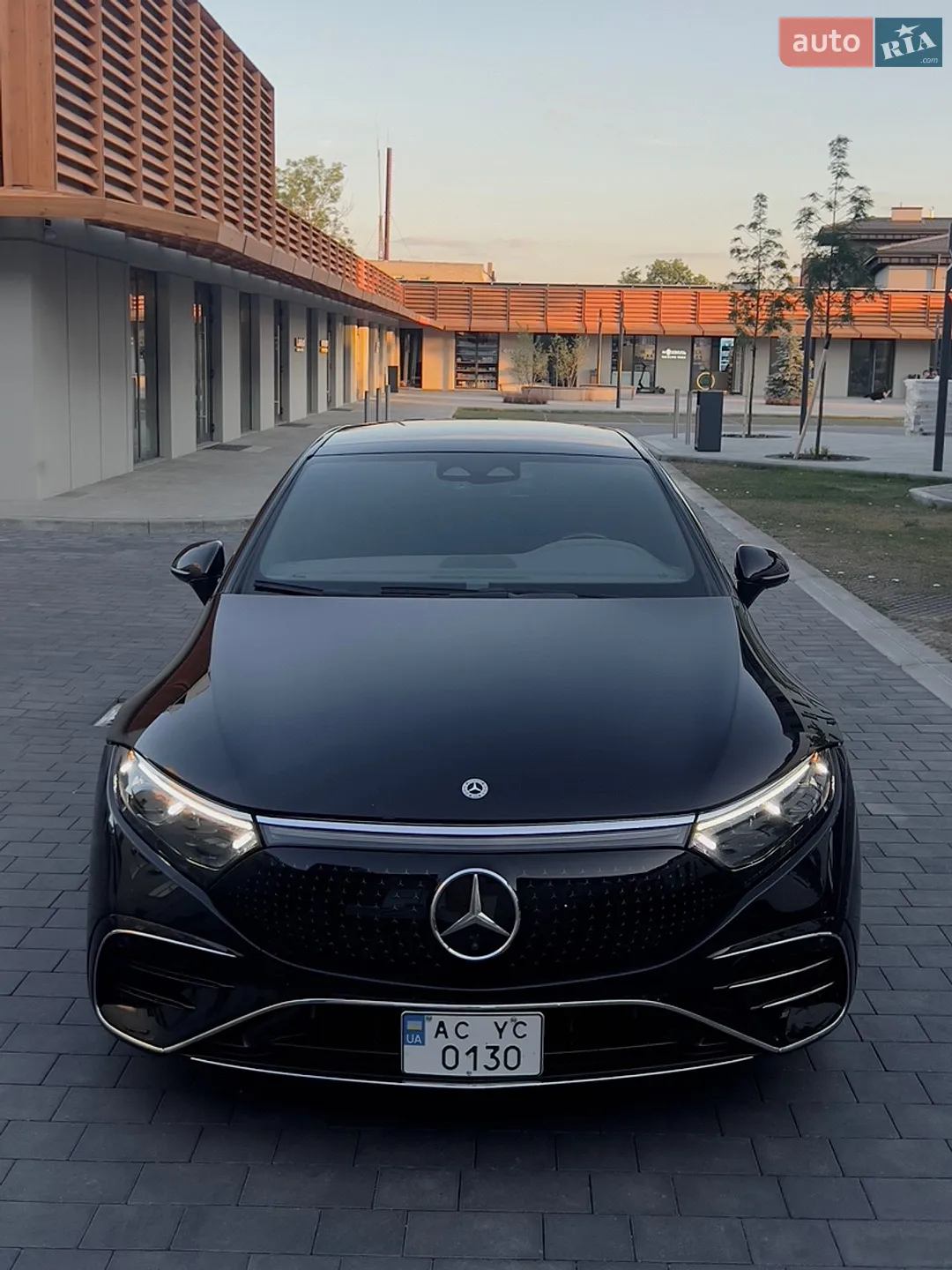 2021 Mercedes-Benz EQS - мініатюра 9