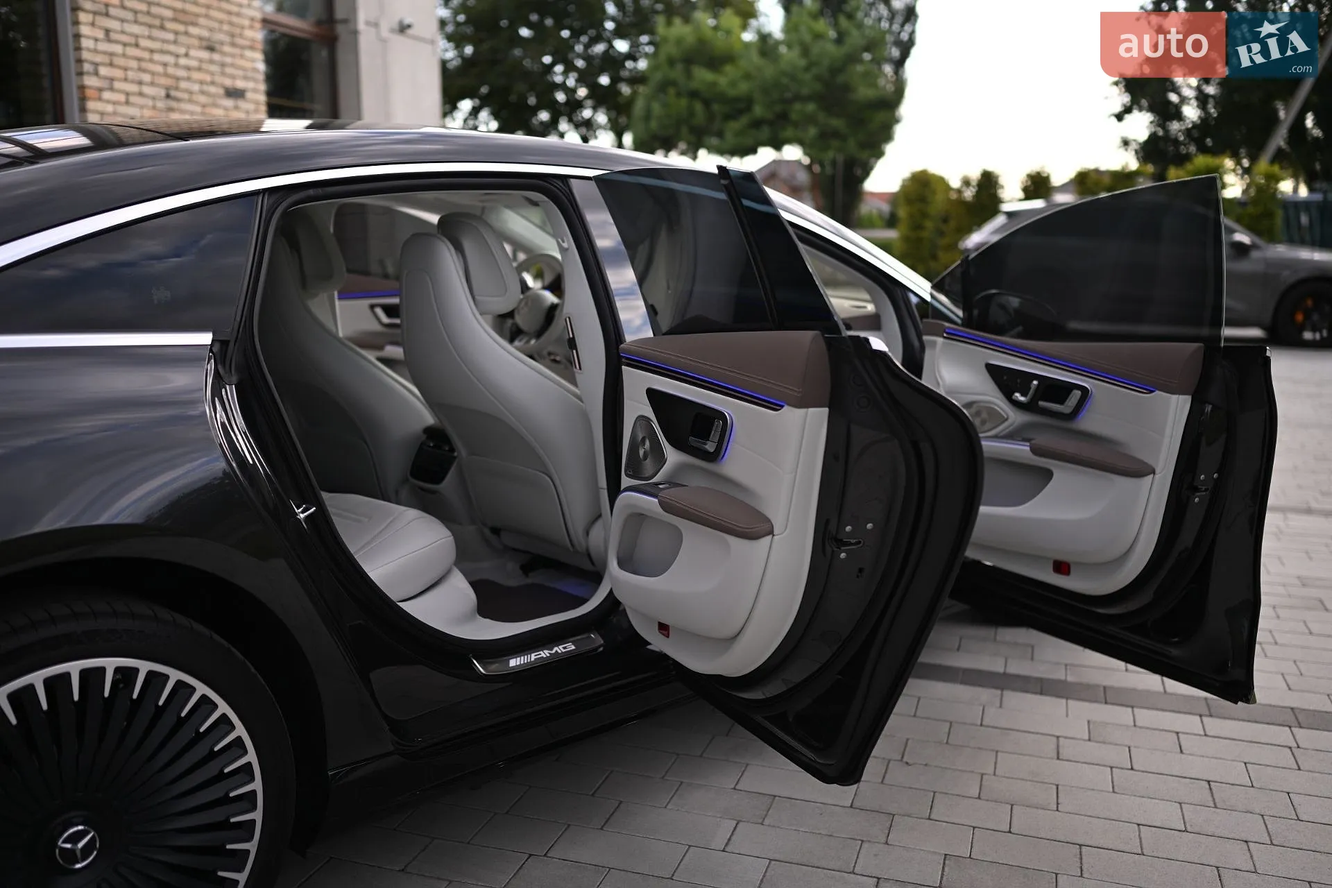 2021 Mercedes-Benz EQS - мініатюра 31