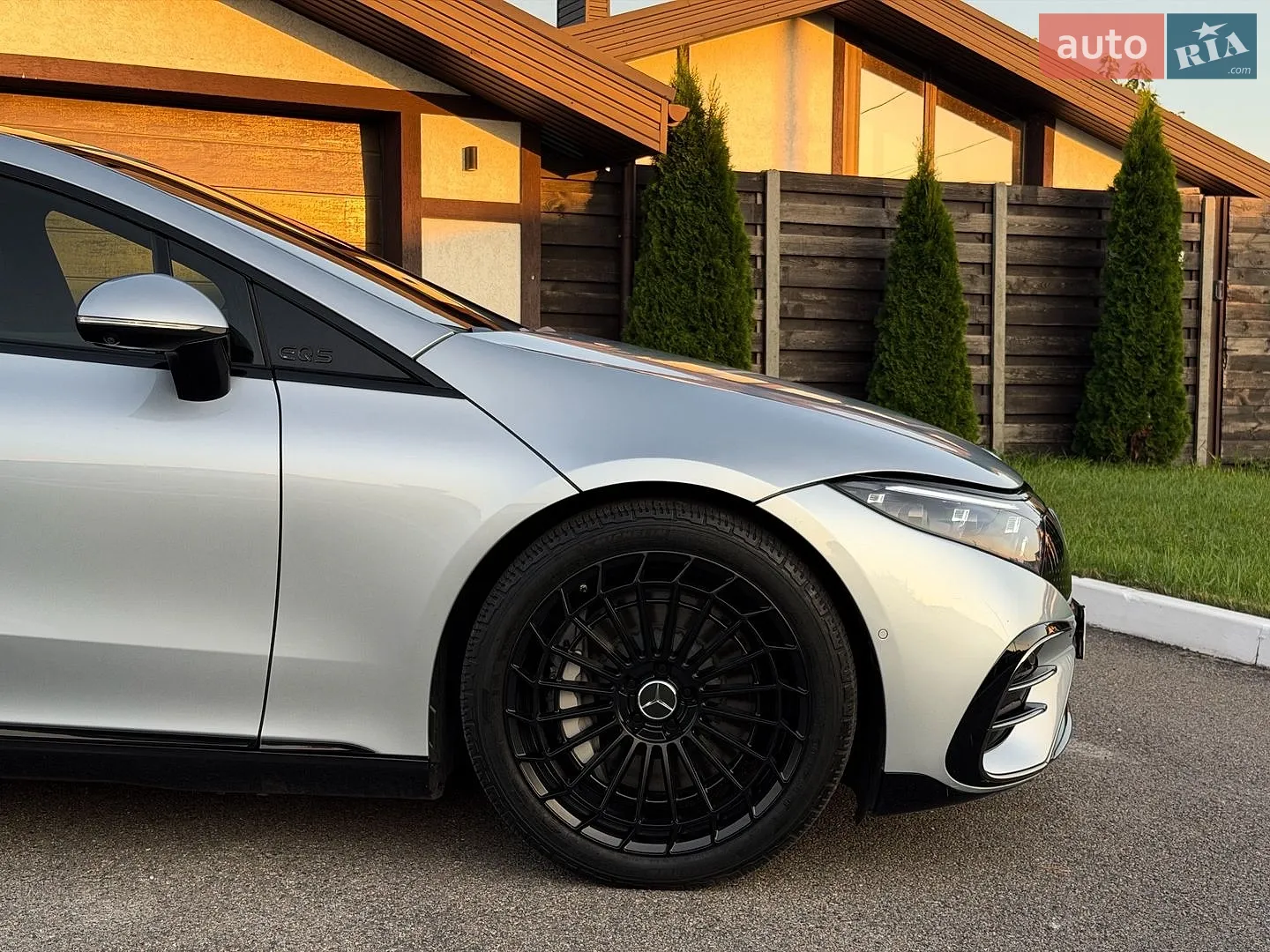 2021 Mercedes-Benz EQS - мініатюра 8