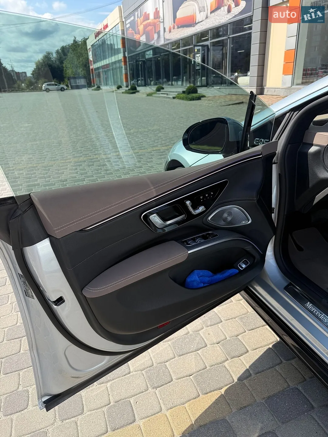 2022 Mercedes-Benz EQS - мініатюра 16