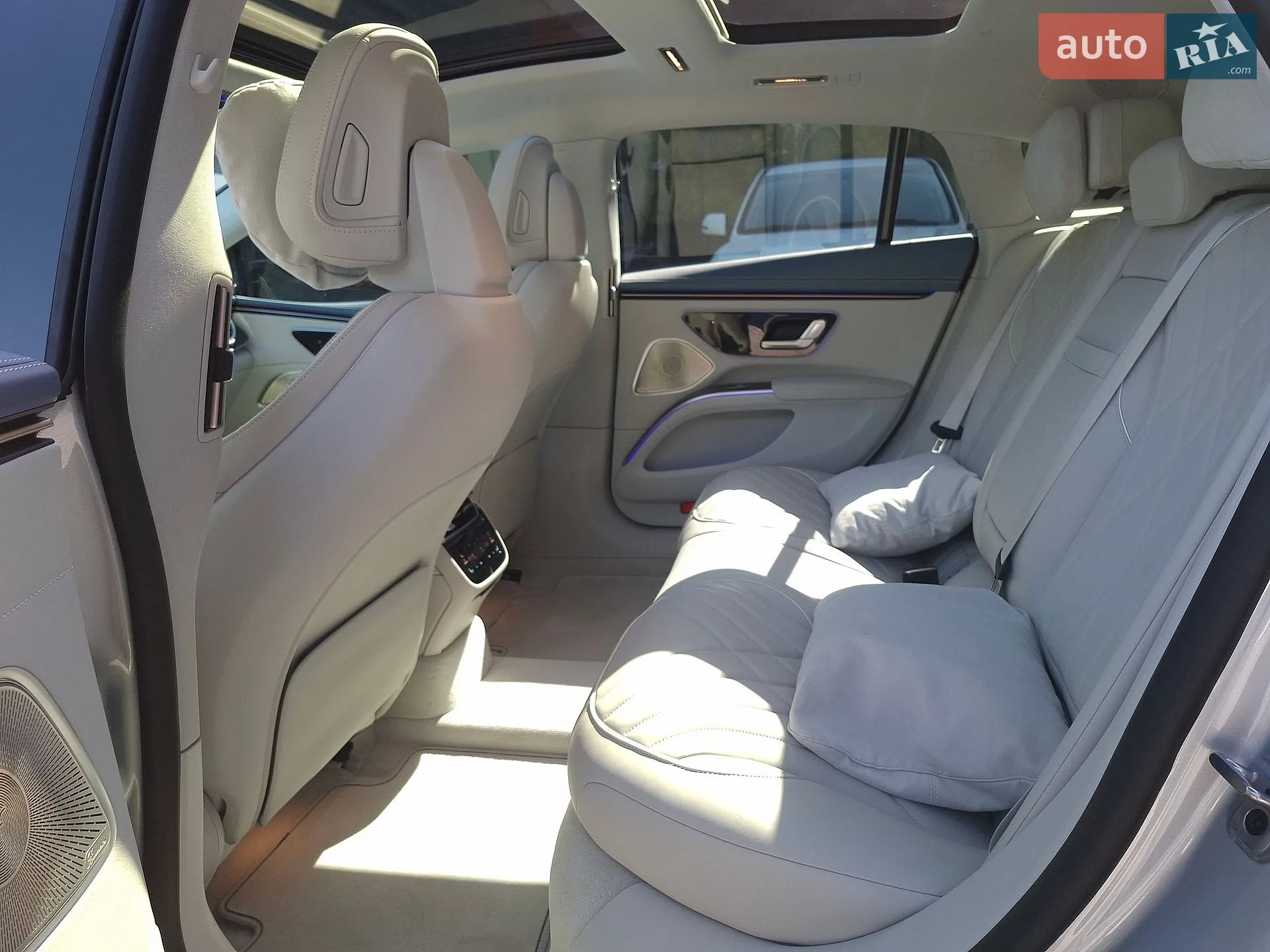 2022 Mercedes-Benz EQS - мініатюра 35