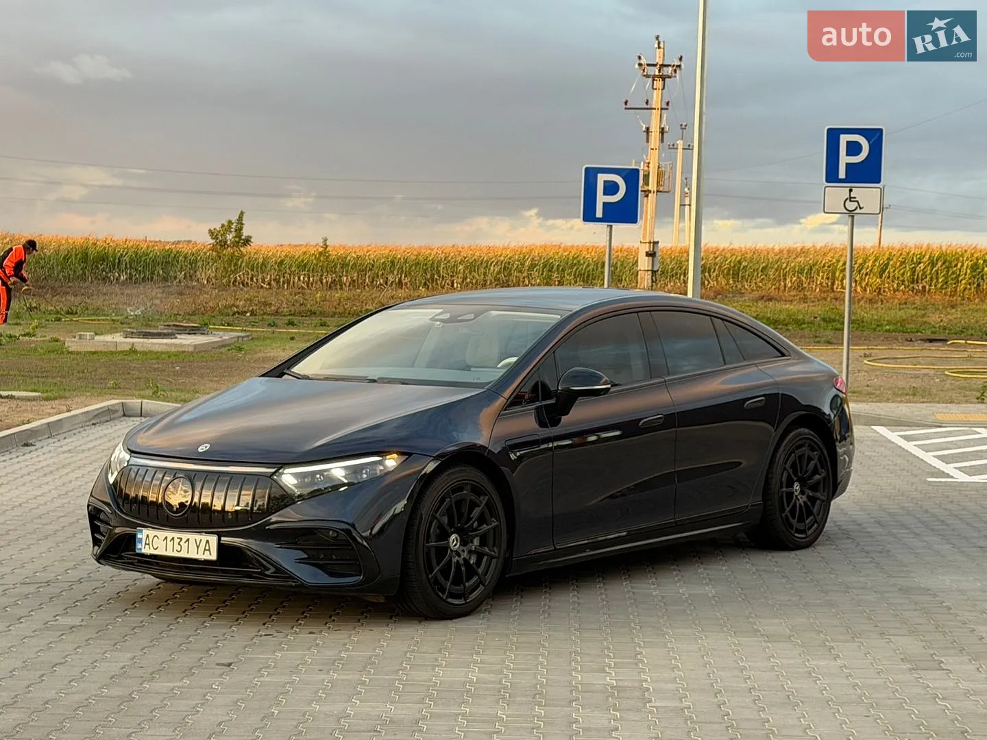 2021 Mercedes-Benz EQS - мініатюра 10