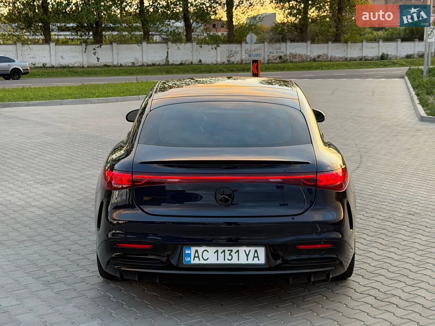 2021 Mercedes-Benz EQS - мініатюра 18