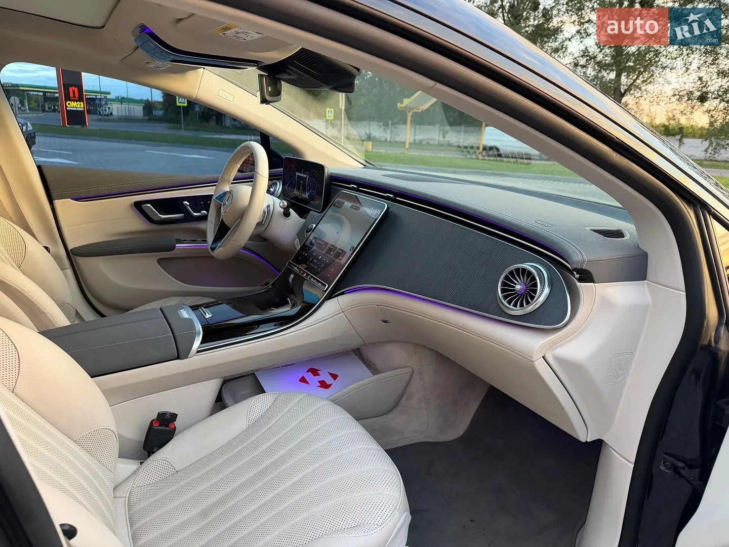 2021 Mercedes-Benz EQS - мініатюра 26