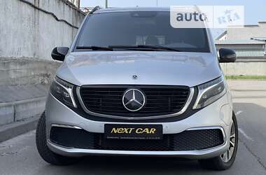 Минивэн Mercedes-Benz EQV 2022 в Киеве