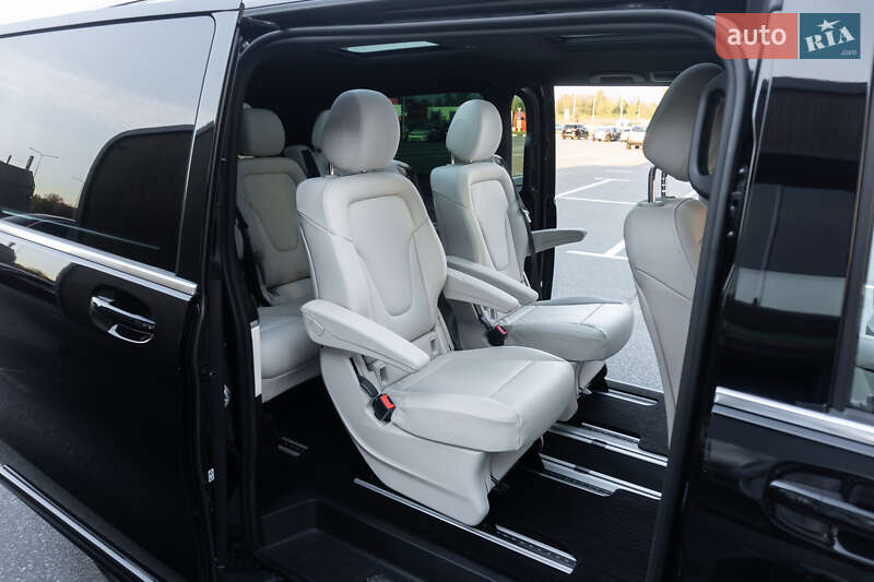 Мінівен Mercedes-Benz EQV 2021 в Києві