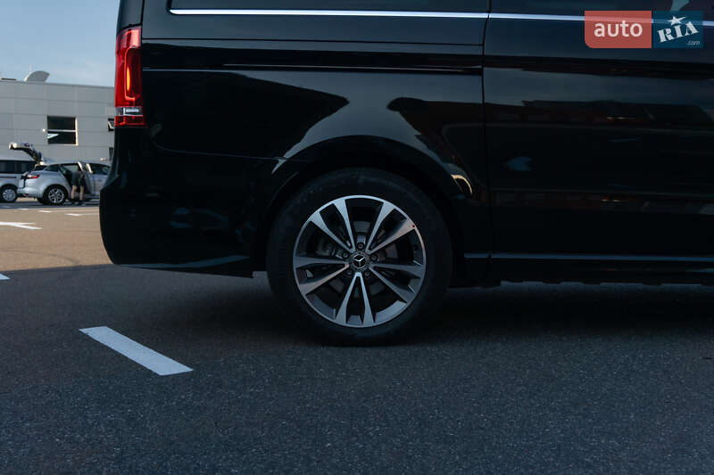 Мінівен Mercedes-Benz EQV 2021 в Києві