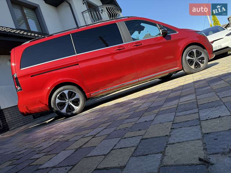 Минивэн Mercedes-Benz EQV 2024 в Ровно