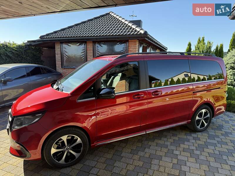 Минивэн Mercedes-Benz EQV 2024 в Ровно