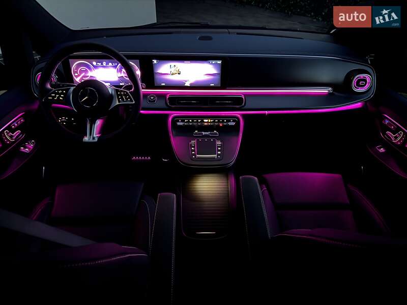 Минивэн Mercedes-Benz EQV 2024 в Ровно