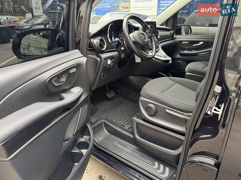 Минивэн Mercedes-Benz EQV 2023 в Киеве фото 10 Минивэн Mercedes-Benz EQV 2023 в Киеве