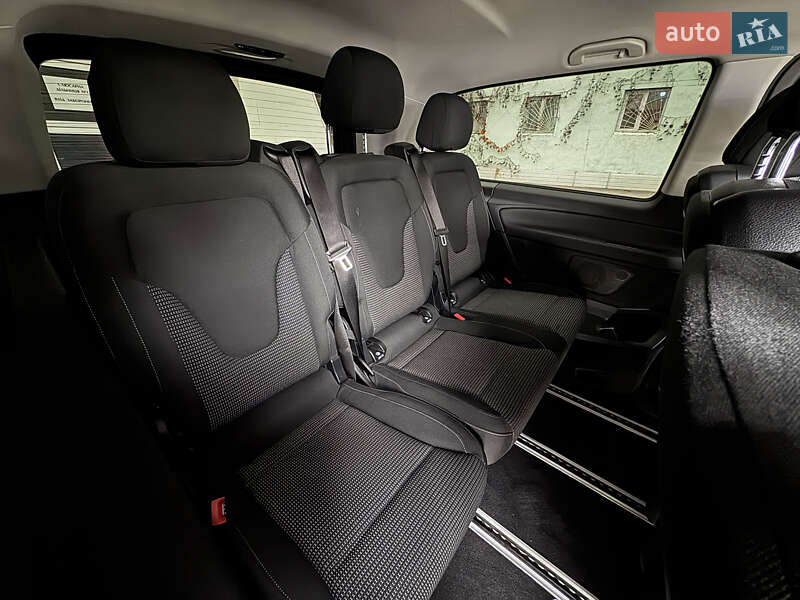 Минивэн Mercedes-Benz EQV 2023 в Киеве фото 54 Минивэн Mercedes-Benz EQV 2023 в Киеве