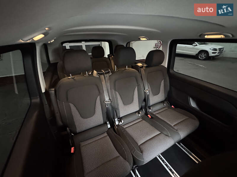 Минивэн Mercedes-Benz EQV 2023 в Киеве фото 55 Минивэн Mercedes-Benz EQV 2023 в Киеве