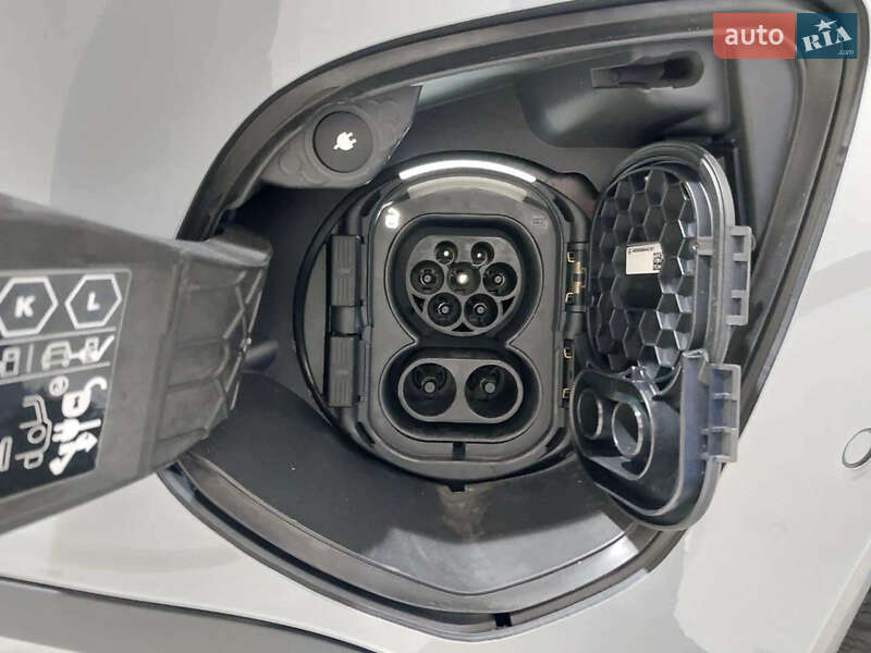 Минивэн Mercedes-Benz EQV 2024 в Житомире фото 10 Минивэн Mercedes-Benz EQV 2024 в Житомире