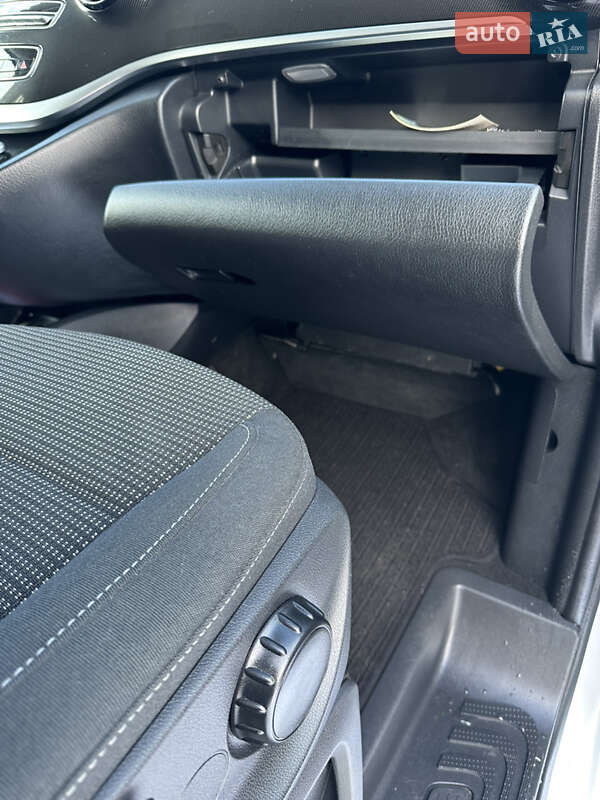 Мінівен Mercedes-Benz EQV 2021 в Івано-Франково фото 19 Мінівен Mercedes-Benz EQV 2021 в Івано-Франково