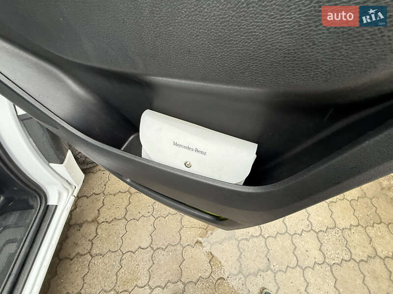 Грузовой фургон Mercedes-Benz eSprinter 2023 в Днепре