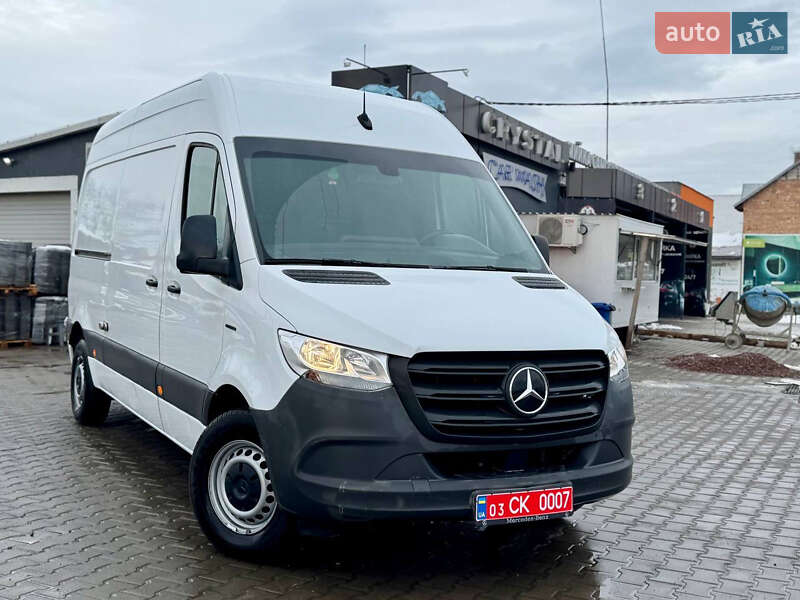 Грузовой фургон Mercedes-Benz eSprinter 2023 в Дрогобыче