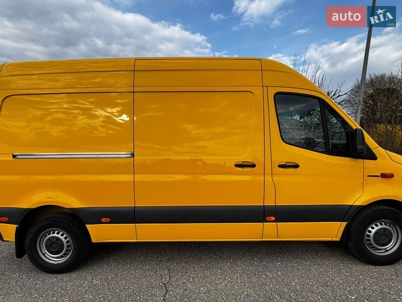 Грузовой фургон Mercedes-Benz eSprinter 2021 в Чернигове