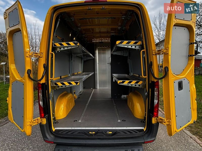 Грузовой фургон Mercedes-Benz eSprinter 2021 в Чернигове