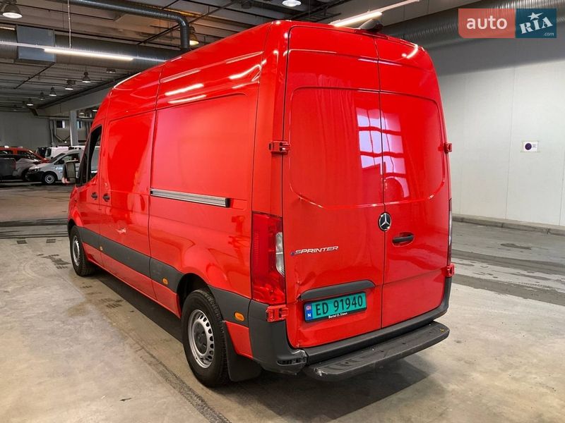 Грузовой фургон Mercedes-Benz eSprinter 2022 в Киеве фото 4 Грузовой фургон Mercedes-Benz eSprinter 2022 в Киеве