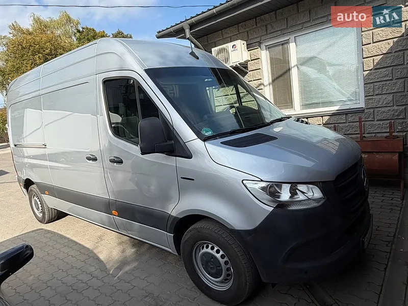 Mercedes-Benz eSprinter