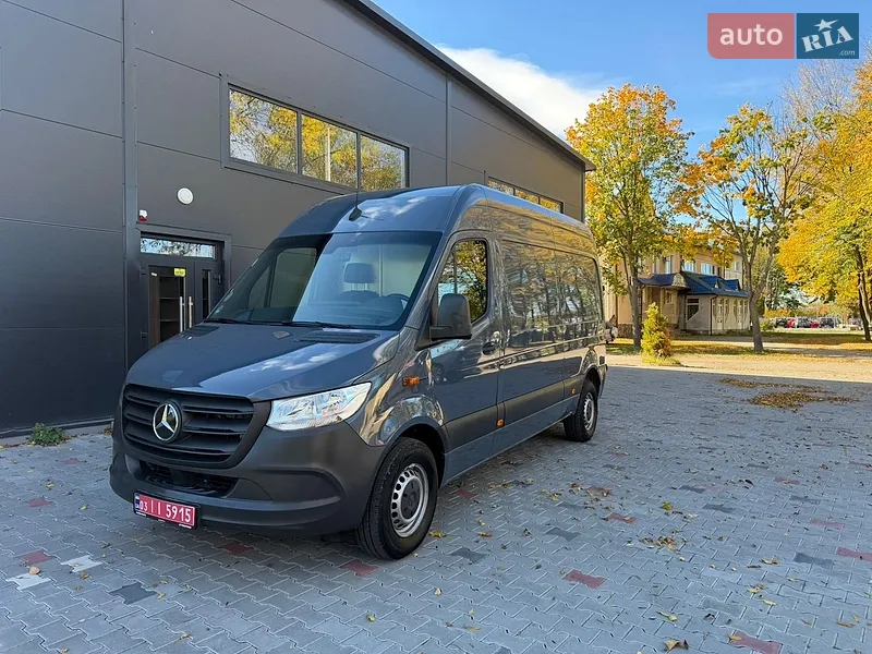 Mercedes-Benz eSprinter 2020