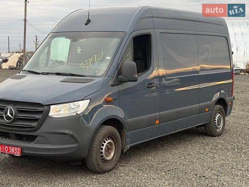 Mercedes-Benz eSprinter 2021