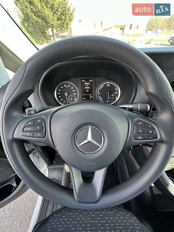 Вантажний фургон Mercedes-Benz eVito 2023 в Рівному