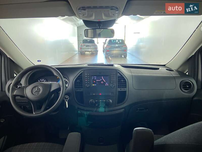 Минивэн Mercedes-Benz eVito 2020 в Киеве фото 46 Минивэн Mercedes-Benz eVito 2020 в Киеве