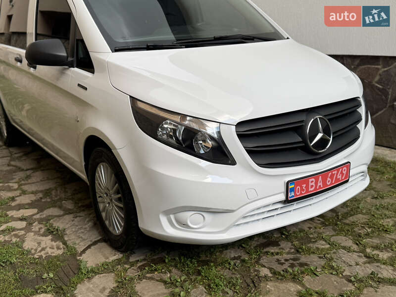 Минивэн Mercedes-Benz eVito 2021 в Тячеве