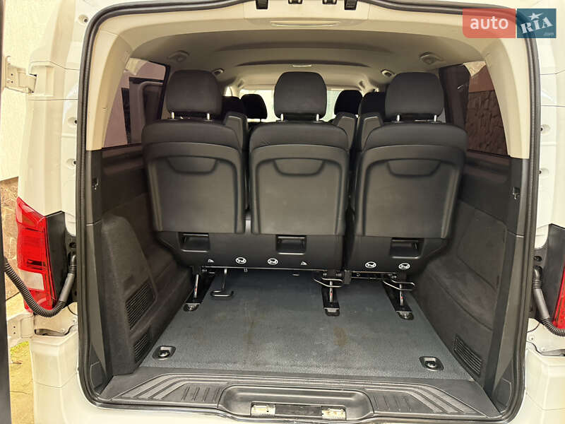 Минивэн Mercedes-Benz eVito 2021 в Тячеве