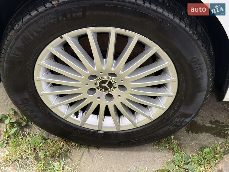 Минивэн Mercedes-Benz eVito 2021 в Тячеве